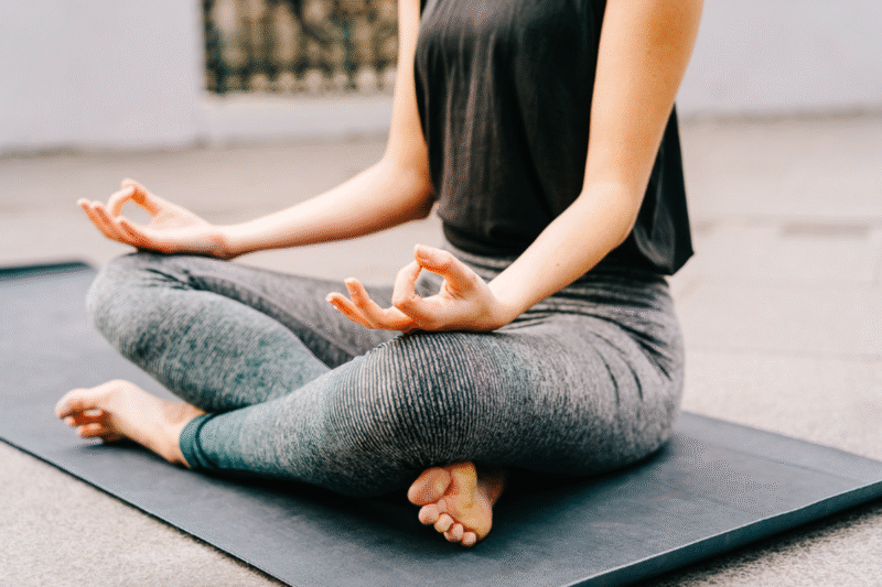 10 Manfaat Meditasi untuk Kesehatan Mental: Temukan Ketenangan dan Kebahagiaan dari Dalam Diri