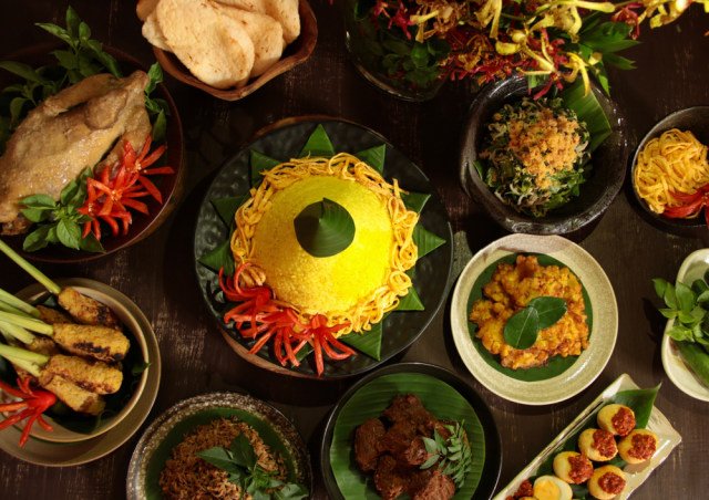 Budaya Kuliner Nusantara: Warisan Rasa, Identitas, dan Makna Filosofis