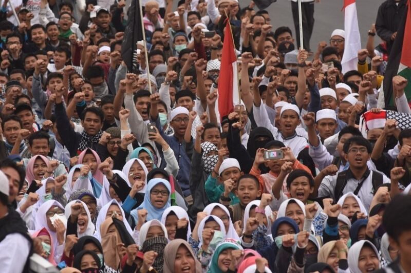Peran Generasi Muda dalam Politik: Membangun Masa Depan Bangsa yang Lebih Baik