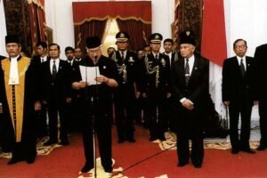 Politik Era Soeharto: Stabilitas Semu dan Represi yang Terstruktur