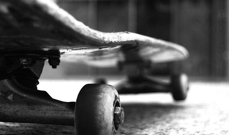 Skateboarding: Lebih dari Sekadar Papan Beroda – Sejarah dan Evolusi Sebuah Budaya