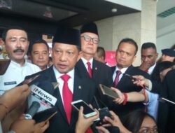 Politik Dalam Negeri Indonesia: Dinamika, Tantangan, dan Prospeknya