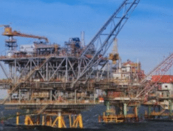 Harga Minyak Dunia Terperosok Akibat Kenaikan Stok Energi AS